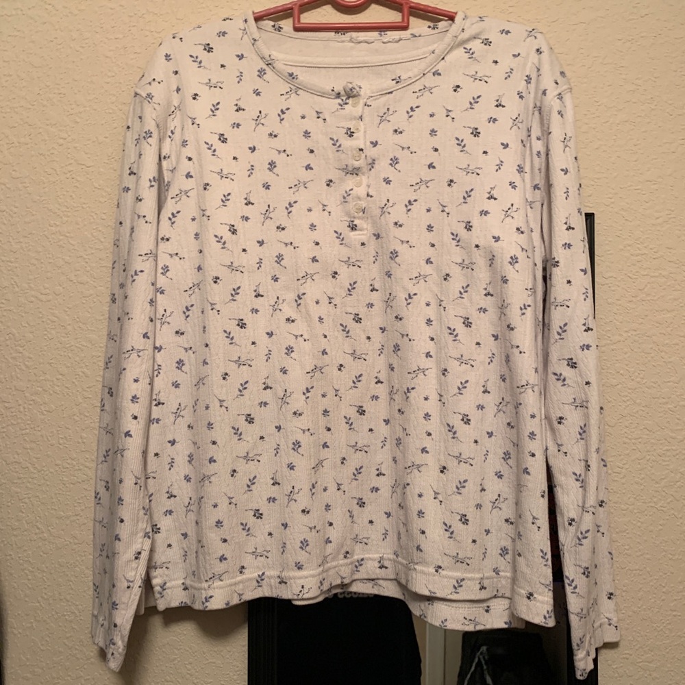 Flower Long sleeve top